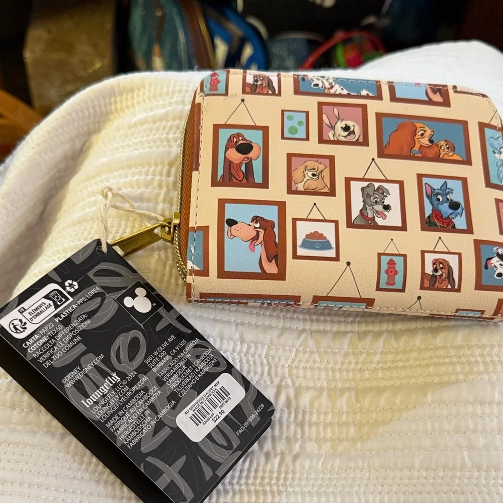 Loungefly Disney Dogs Gallery Character Print Wallet - Tan and Blue NWT - Picture 2 of 4